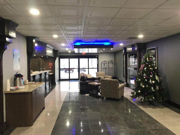 Baymont By Wyndham Ferndale/Royal Oak Hotel Luaran gambar