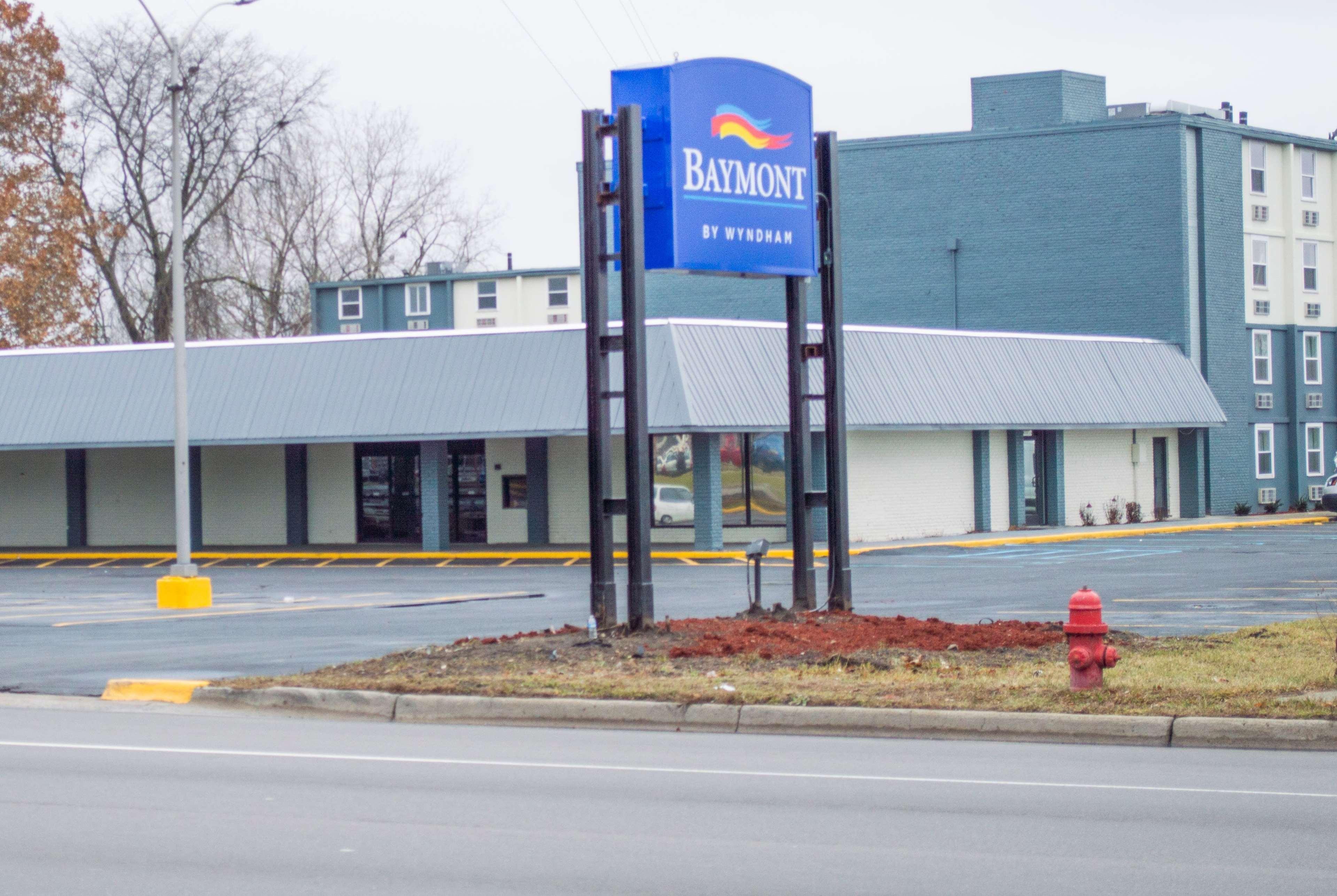 Baymont By Wyndham Ferndale/Royal Oak Hotel Luaran gambar