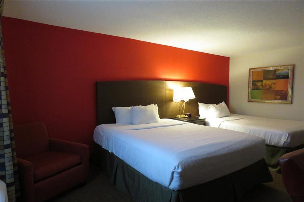 Baymont By Wyndham Ferndale/Royal Oak Hotel Luaran gambar