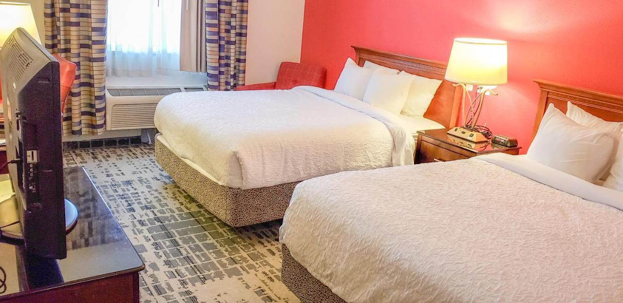 Baymont By Wyndham Ferndale/Royal Oak Hotel Luaran gambar